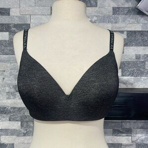 Victorias Secret  Lined No Wire Bra Size 36 DD Gray /Black